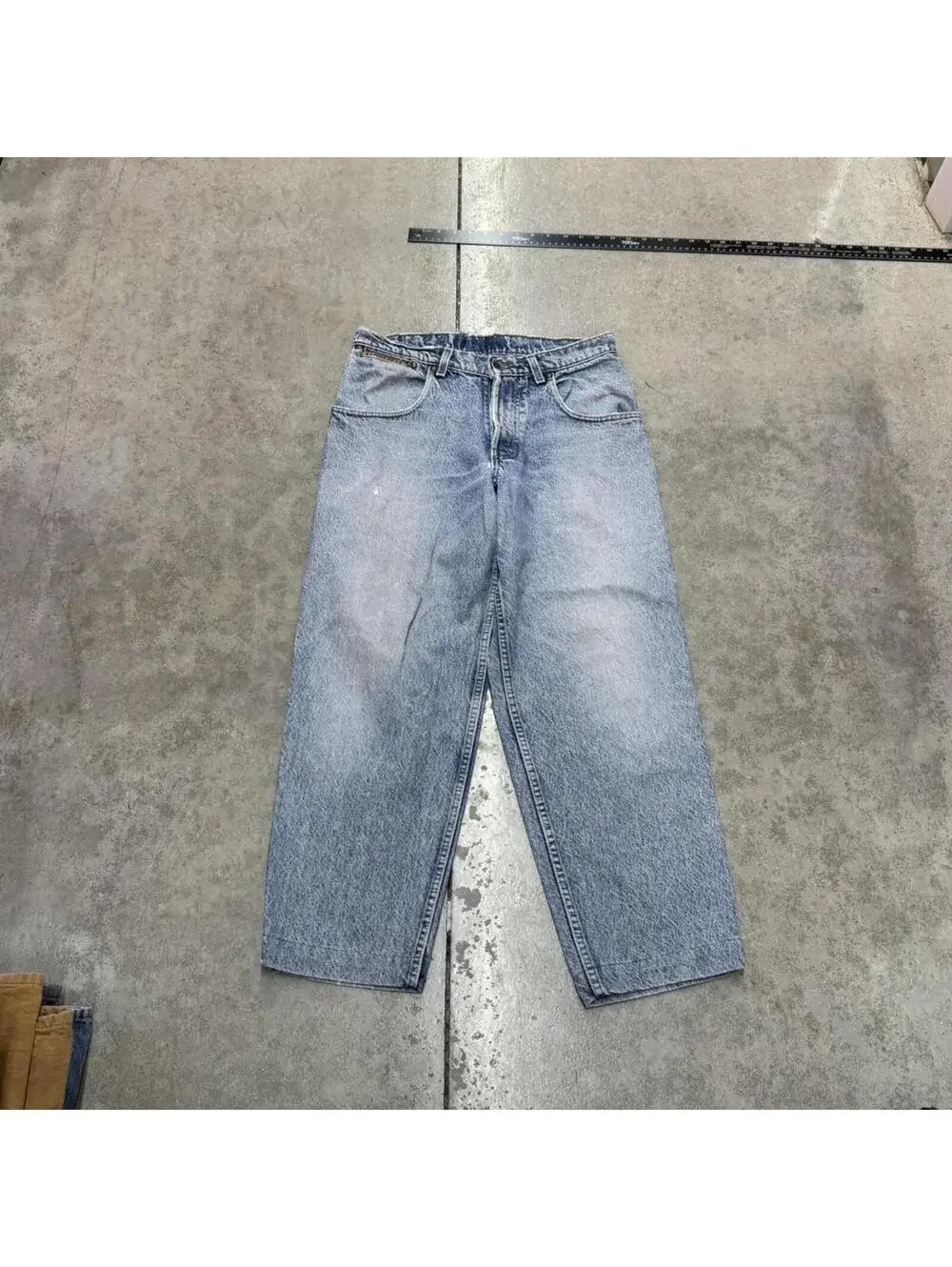 vintage levis silver tab made in usa relaxed baggy fit faded blue jeans